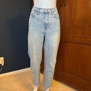 Old Navy Women's Light Straight Leg Jeans